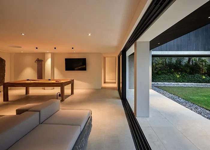 别墅 6bd La Style Estate *